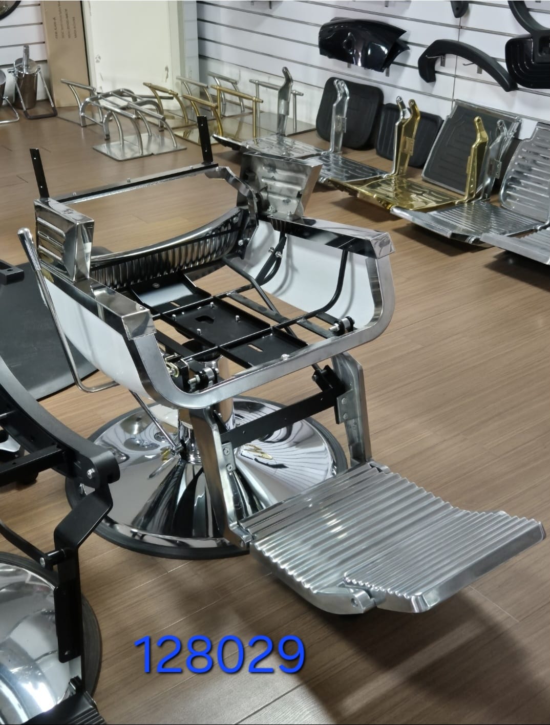 LOTUS SALON Premium U-Type Professional Barber Chair with Hydraulic Pump, Round Base, Arm Supports & Wide Footrest for Salon and Grooming Studio